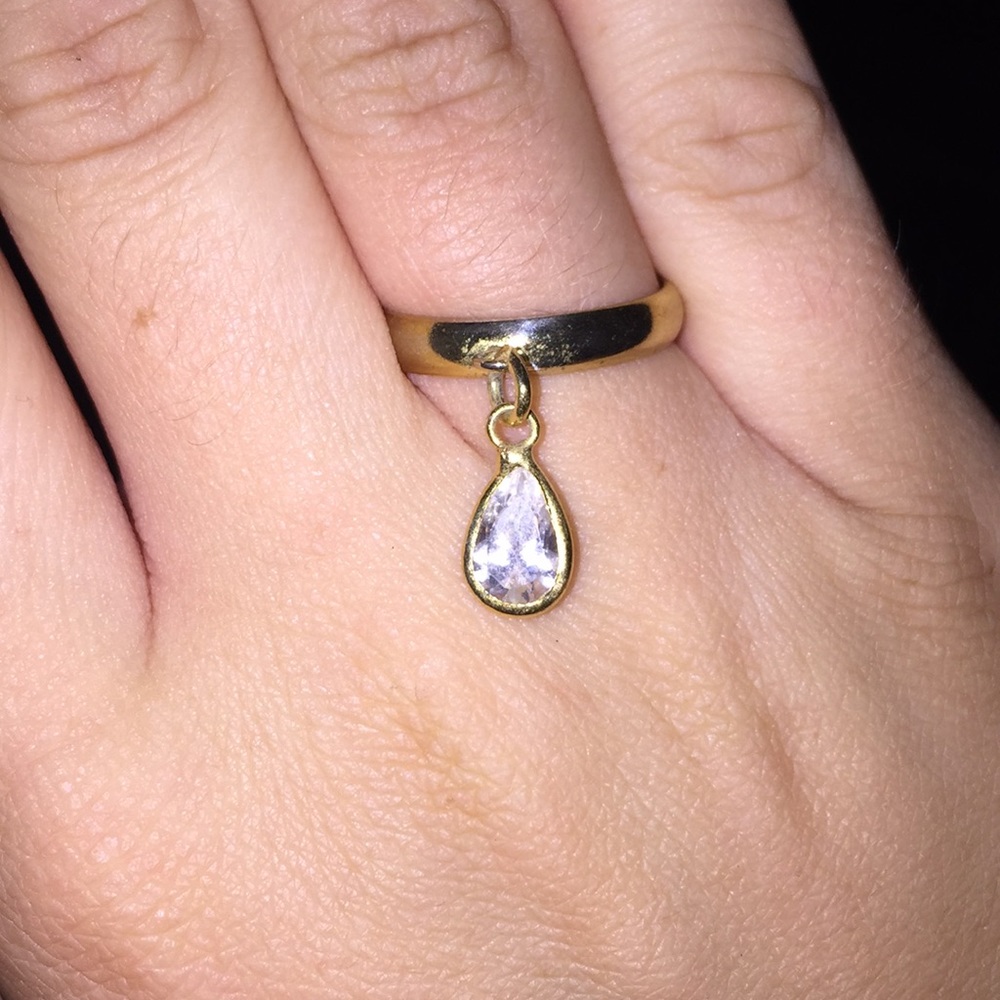 Gold tone teardrop gem dangle ring